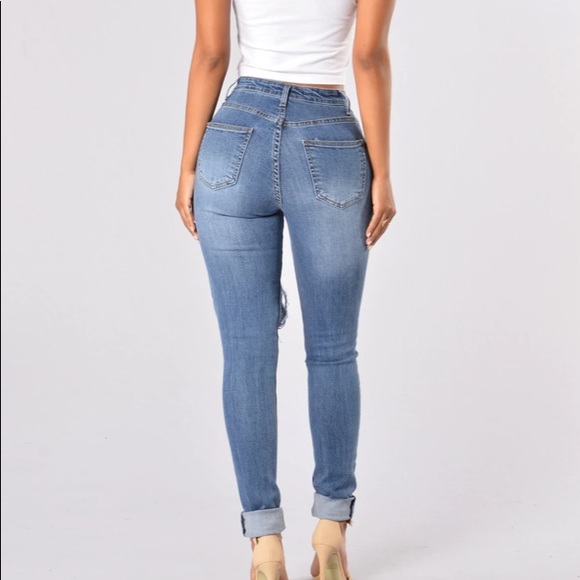 Fashion Nova High Waist Distressed Skinny Jeans - Picture 3 of 9